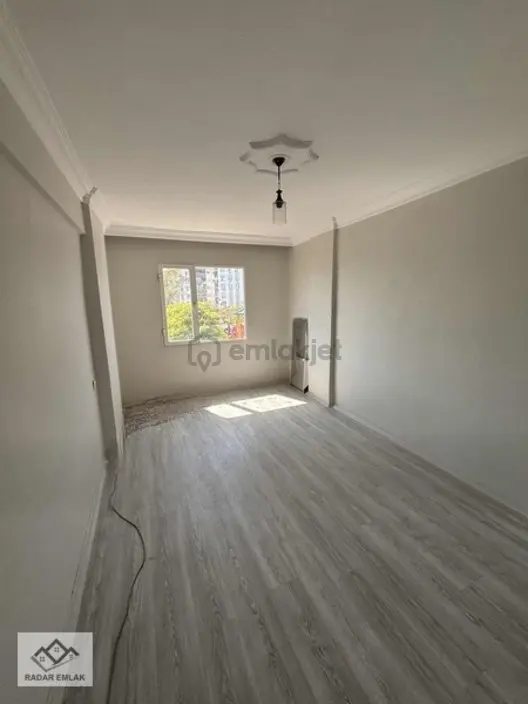 Torbalı Merkezde 3+1 Site İçerisinde Asansörlü Kiralık Daire - 10