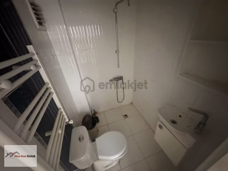 Meskan Dan Trioya Yakın 1+1 Ters Dubleks Eşyalı Kiralık - 12