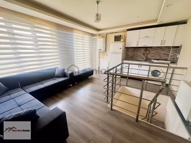 Meskan Dan Trioya Yakın 1+1 Ters Dubleks Eşyalı Kiralık - 3