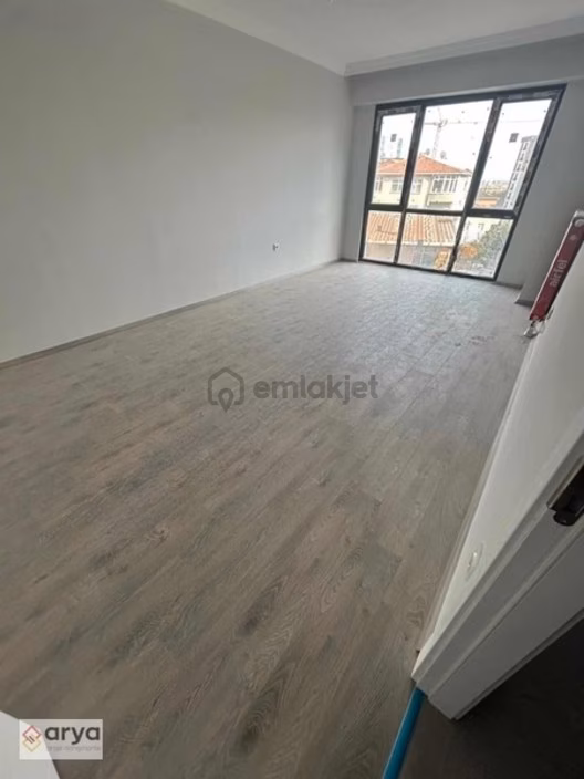 Aras Cadde'de Satılık Geniş Kullanışlı Fırsat 2+1 Daire - 26