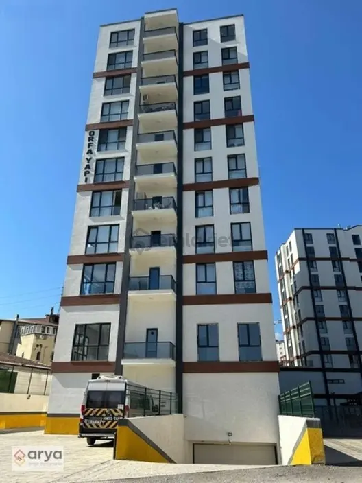 Aras Cadde'de Çift Banyo ,geniş , Satılık Fırsat 2+1 Daire - 5