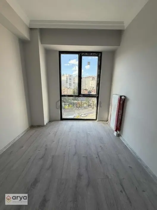 Aras Cadde'de Çift Banyo ,geniş , Satılık Fırsat 2+1 Daire - 33