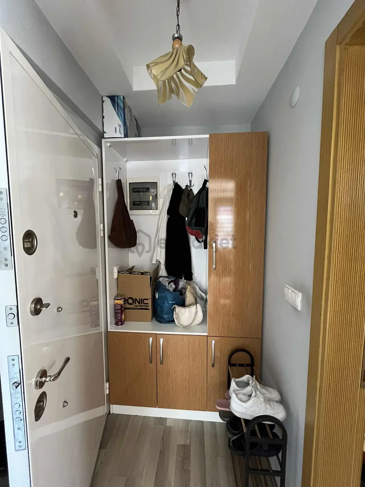 Orta Mahallede Arakat Klimalı Full Eşyalı 1+1 Daire - 6