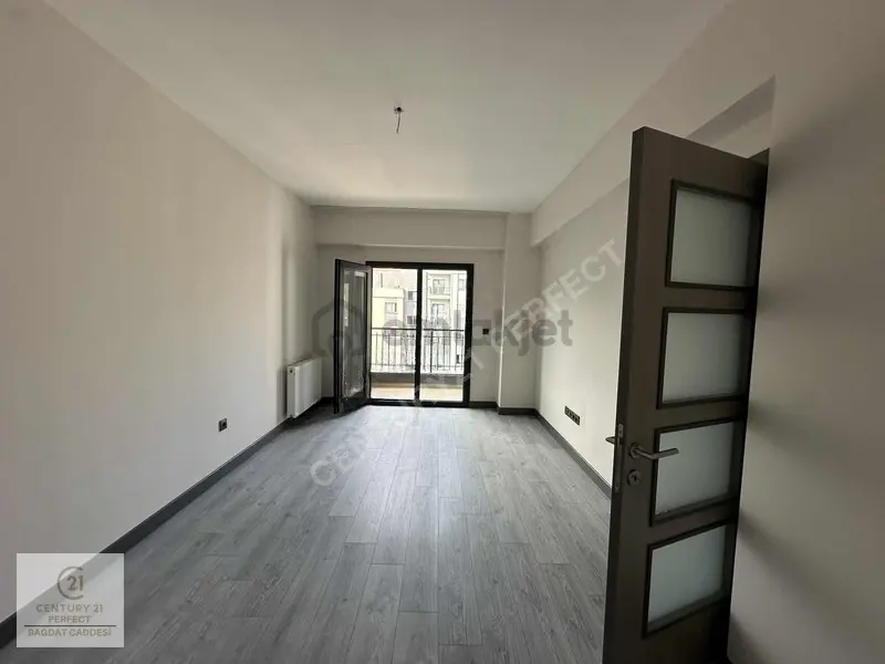 Tuzlada Deniz Manzaralı Kiralık Daire - 24