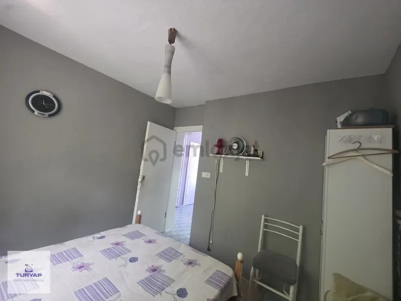 Denize Çok Yakın! Full Eşyalı, Tadilatlı 2+1 Satılık - 6