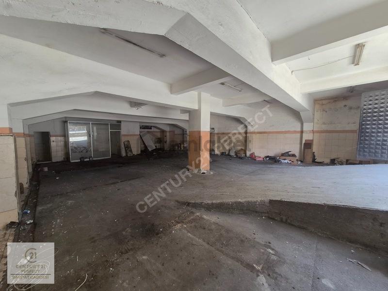 Sazlıdere Caddesi Üzerinde 200 M2 Kiralık Atölye - 12