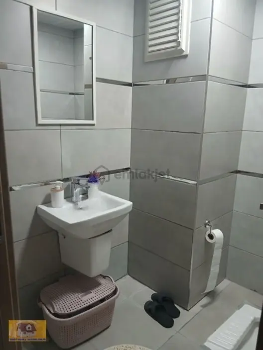 Yemişlik 10 .etap D Blk 21 Satılık 3/1 - 32