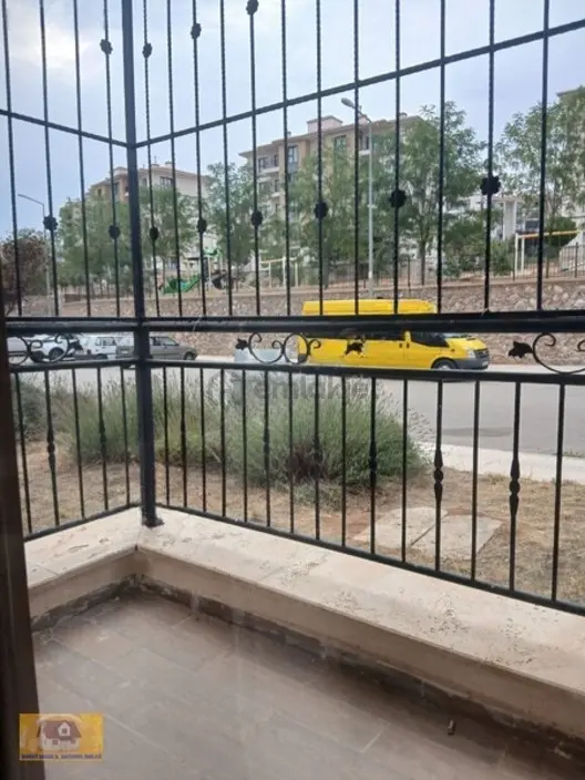 Yemişlik 10 .etap D Blk 21 Satılık 3/1 - 26