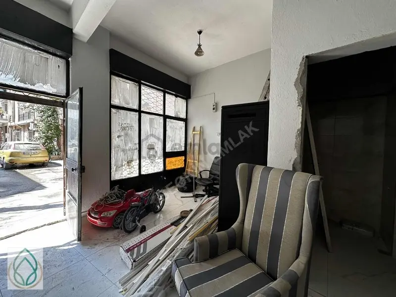 Bornova Karacaoğlan Mahallesinde Kiralık Dükkan - 14