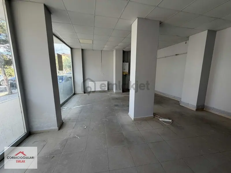 Tredaş Karşısında Cadde Cephe 44 M2 Dükkan! - 11