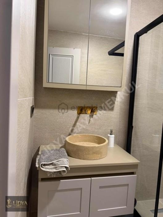 Erdemli Merkez Site İçerisinde 3 Katlı Villa - 11
