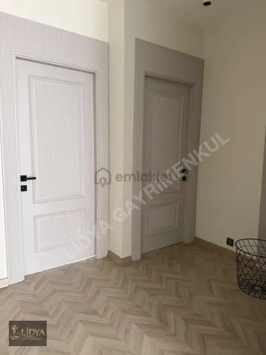 Erdemli Merkez Site İçerisinde 3 Katlı Villa - 20