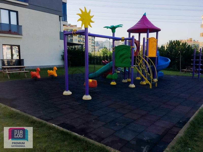 Nilüfer Barış Mh. De Özlem 1 Sitesinde Satılık Arakat 3+1 Daire - 5