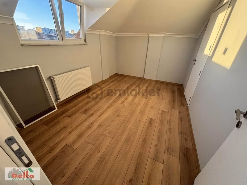 Ambarlı'da 1+1 Sıfır Kiralık Asansörlü Teras Kat - 4