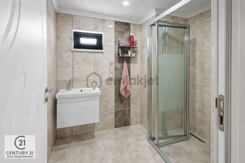 C21 Cius;eşref Dinçer Mah 6+1 Dubleks Satılık Daire - 17