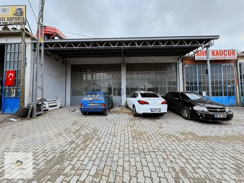 Altıncaba'dan Zafer Sanayi'de 540 M² Dükkan - 3