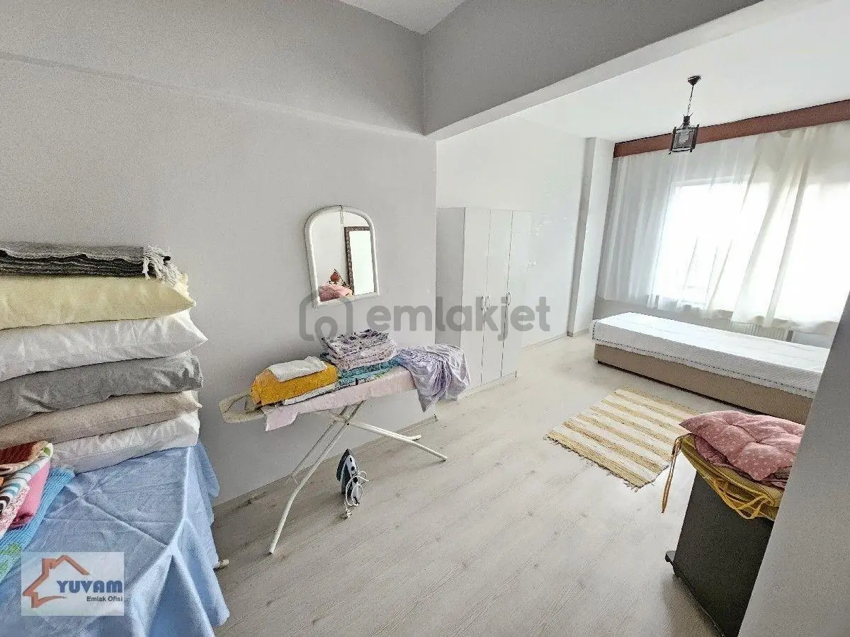 Değirmendere Yüzbaşılarda 2+1 Eşyalı Kiralık Daire - 4