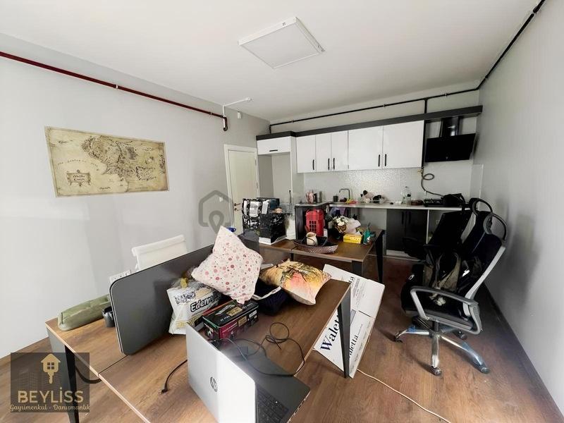 Mimaroba Merkezde Cadde Cepheli 1+1 Ofis Büro - 14