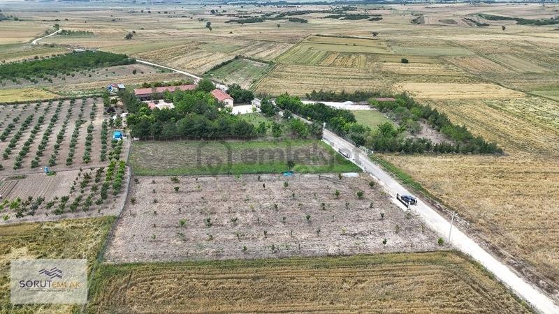 Mecidiyede İmar Sınırında Yola Cephe Satılık 1920 M2 Tarla - 19