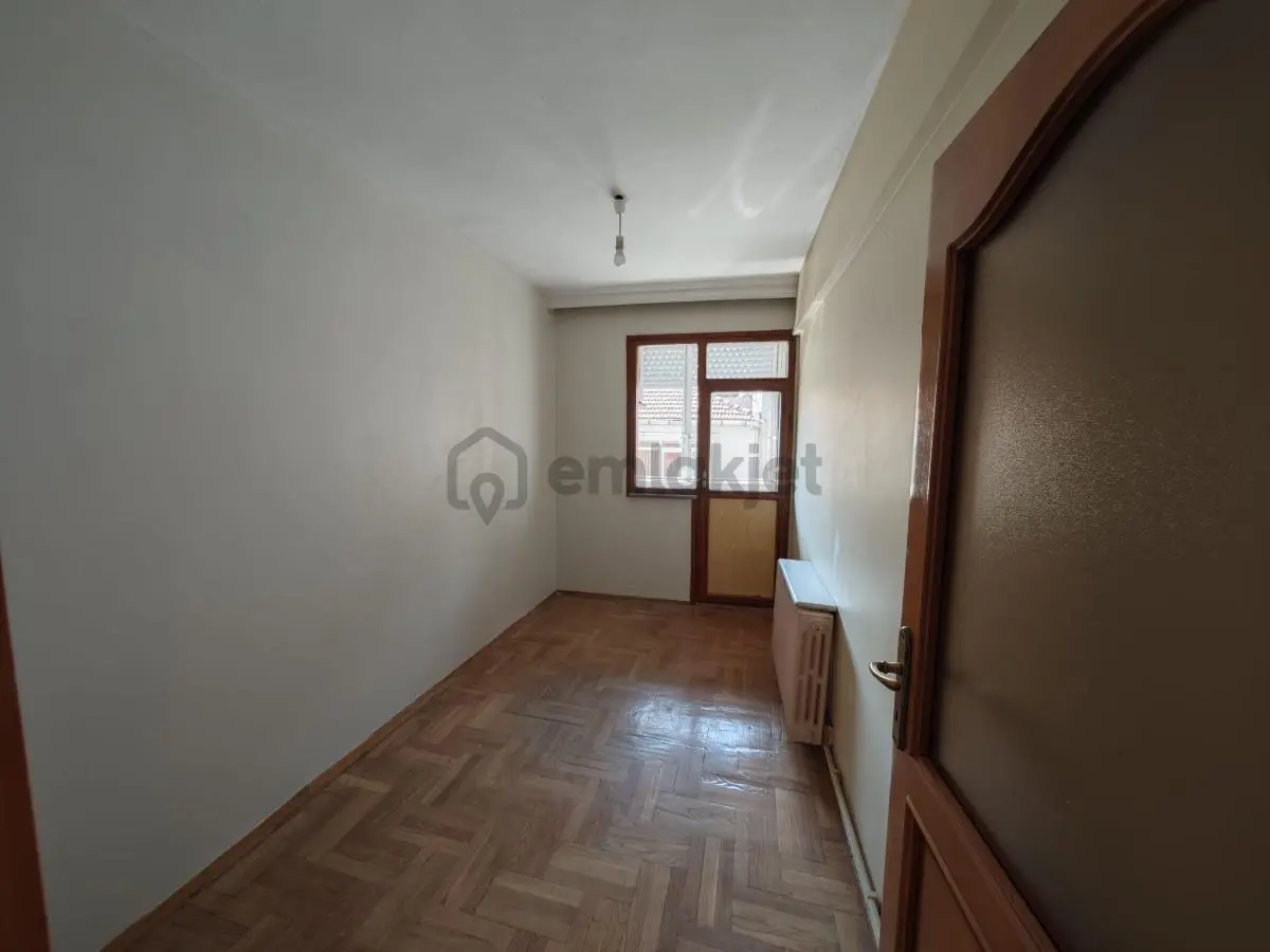 Merkezde Ful Deniz Manzaralı Mükemmel Daire - 9