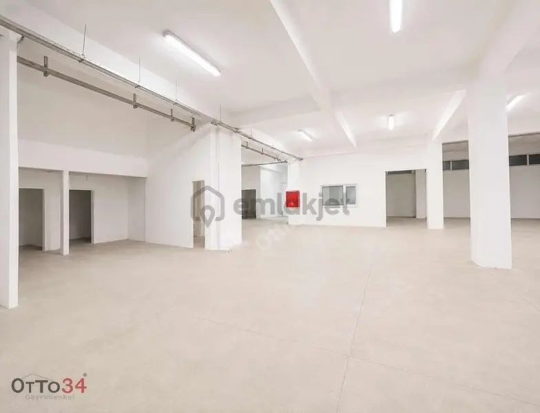 Beylikdüzü Metrobüse Yakın 1600 M² Çift Yüklemeli Giriş Kat - 19