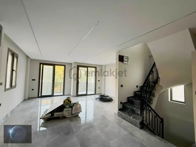 Seferihisar Zümrüt Evlerinde Satılık Triplex Villa - 26