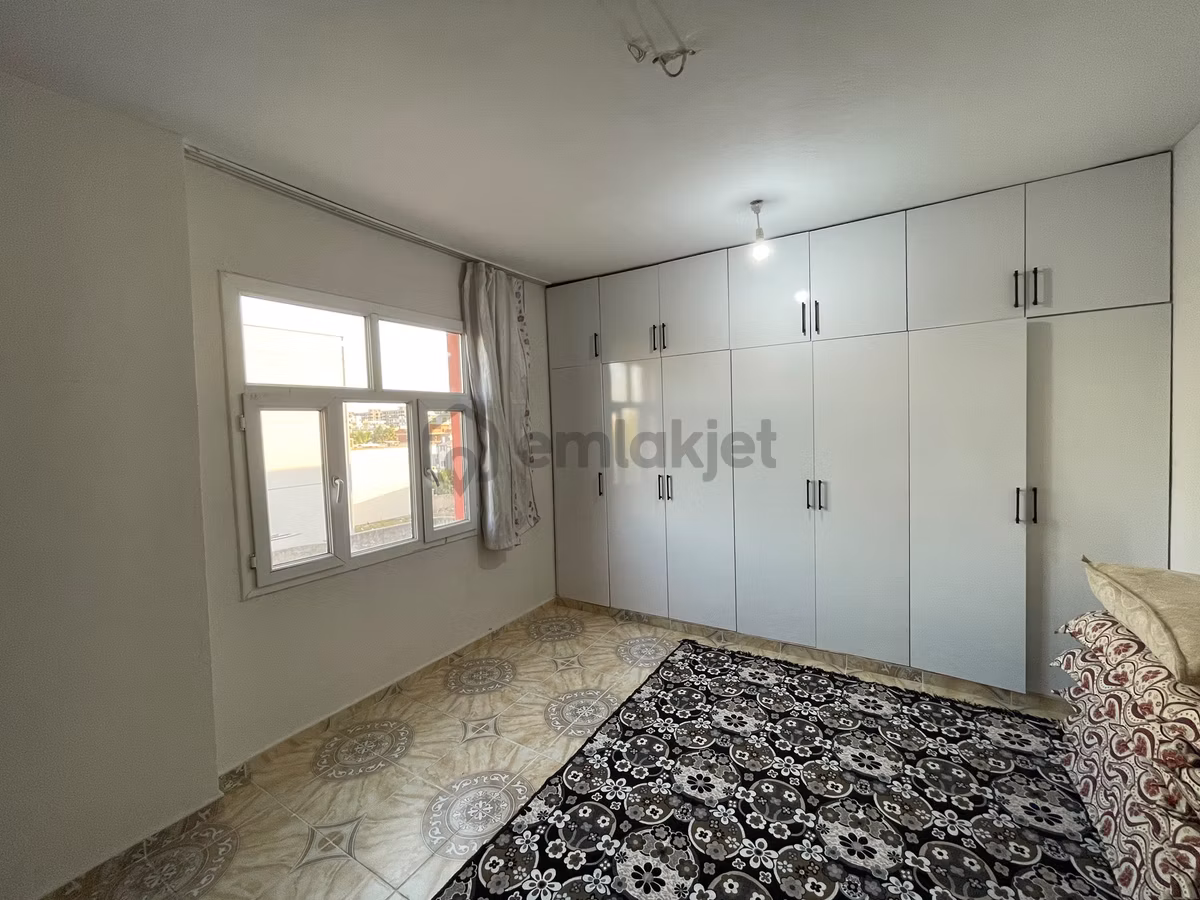 8 Mart Mahallesi Özğür Sokakta Köşebaşı Satılık Bina - 22