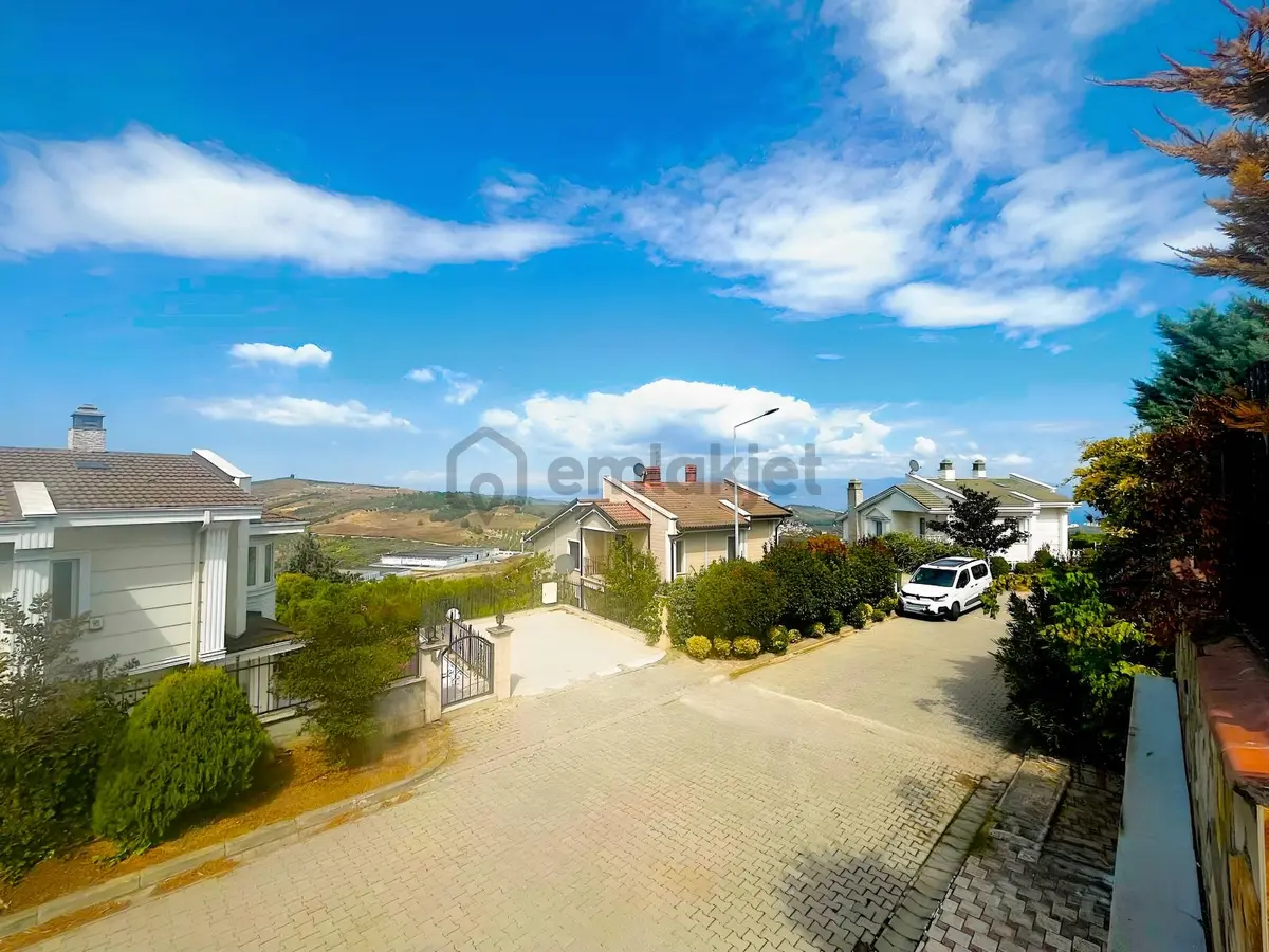 Mudanya Mürsel'de Deniz Manzaralı 6+2 Satılık Villa - 33