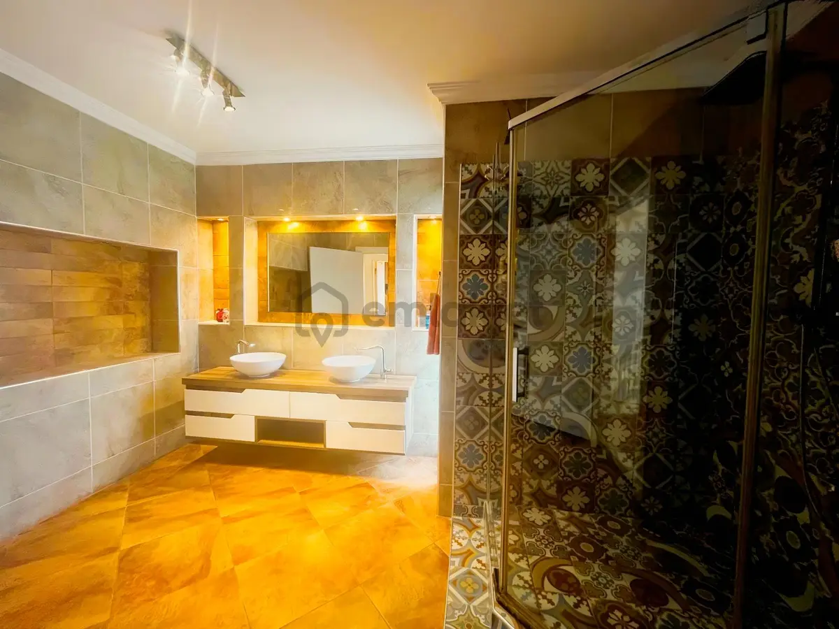 Mudanya Mürsel'de Deniz Manzaralı 6+2 Satılık Villa - 21
