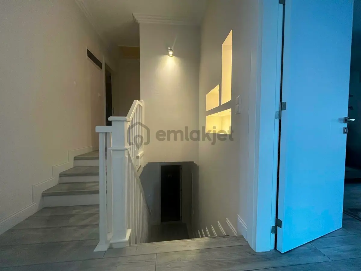 Mudanya Mürsel'de Deniz Manzaralı 6+2 Satılık Villa - 16