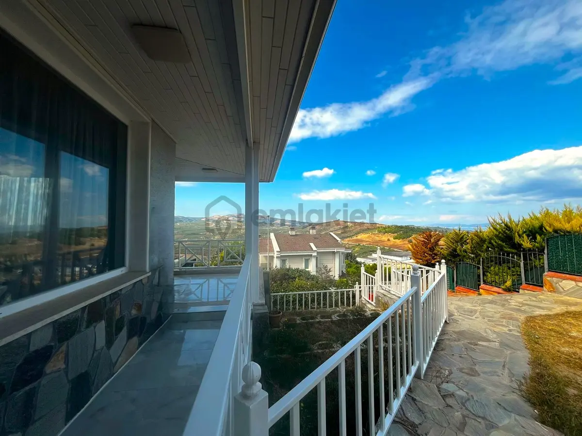 Mudanya Mürsel'de Deniz Manzaralı 6+2 Satılık Villa - 32