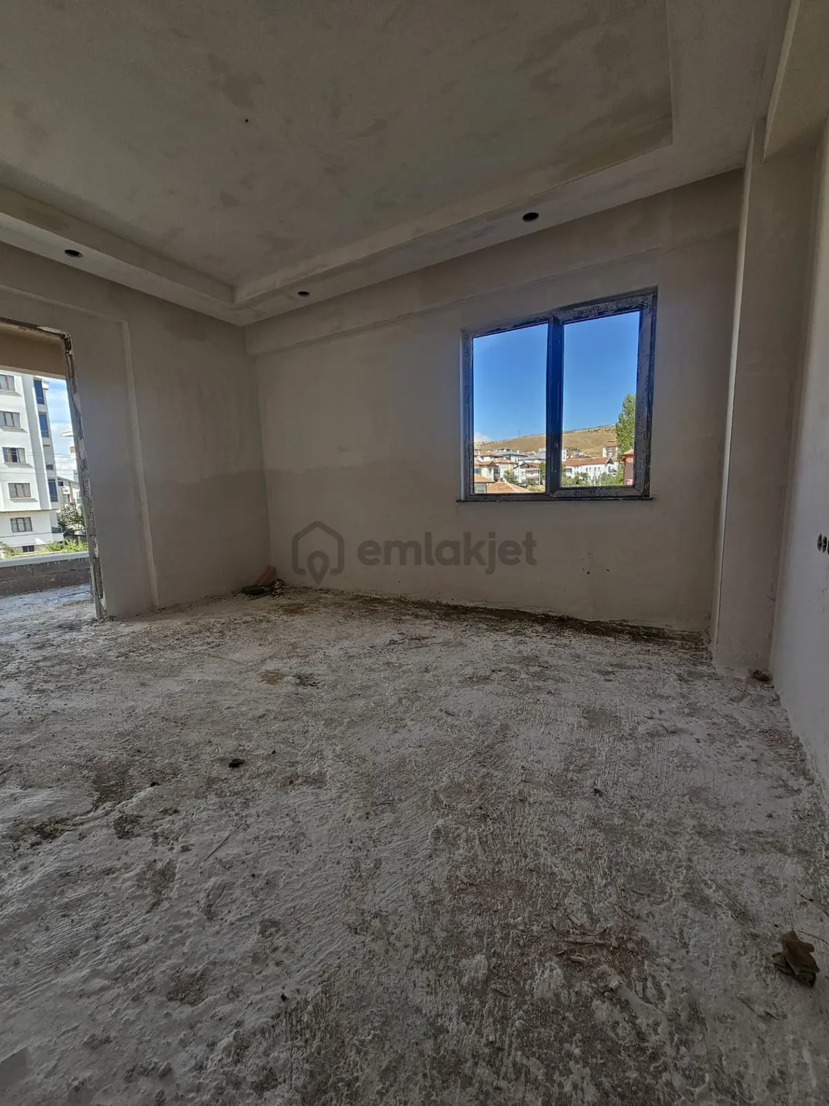 Acil Satılık 3+1 Pınar Mahallesinde Daire