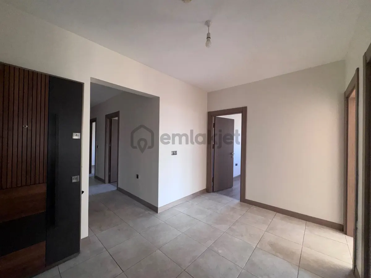 Sahibinden Zaran'da Site İçerisinde Güney 3+1 Arakat Daıre - 4