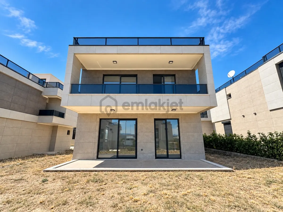Umas Solutıon'dan Gömeç'te Denize 300m Sıfır 3+1 Villalar - 7