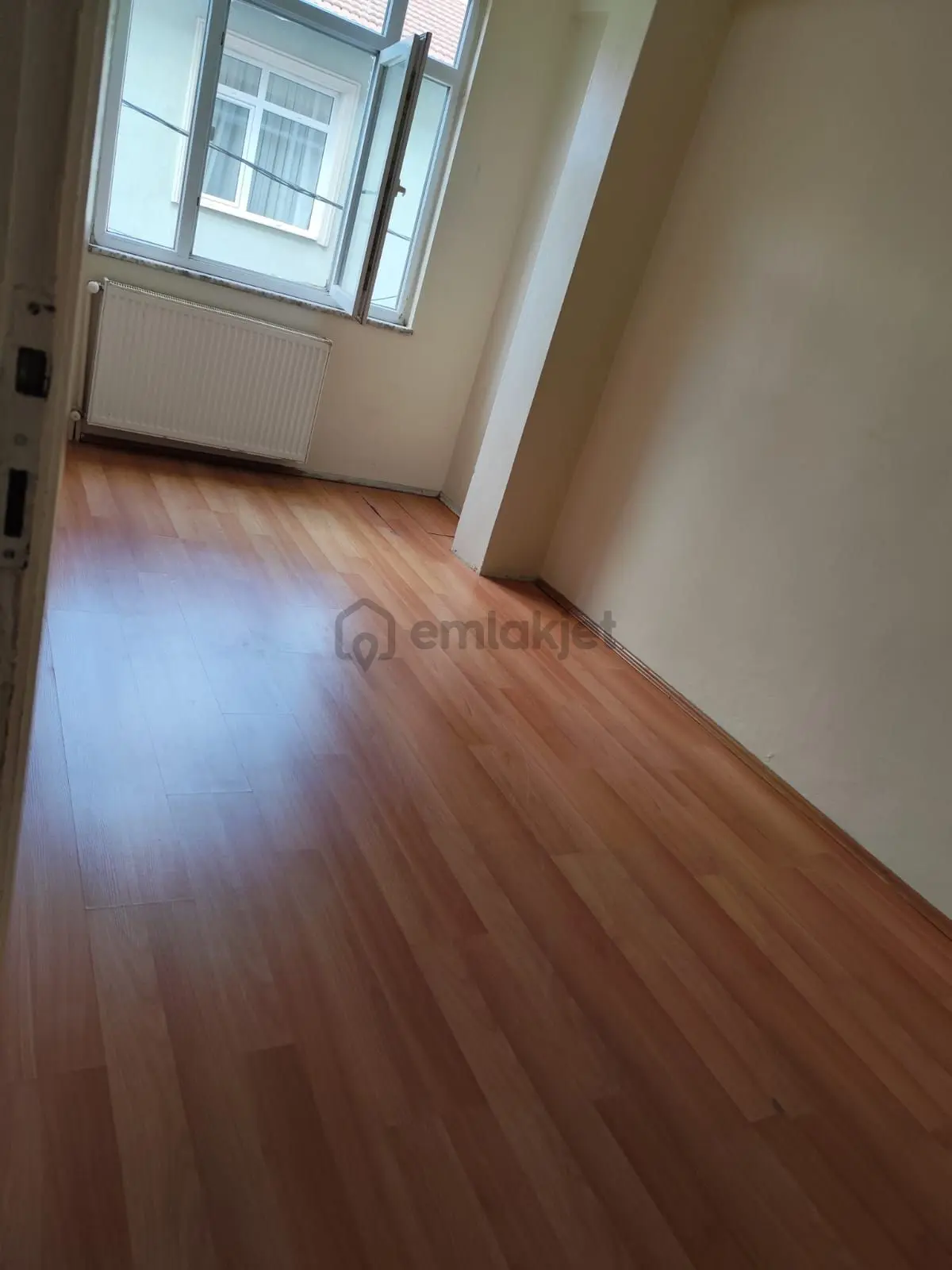 Sultanbeyli Ahmet Yesevide Acil Satılık Daire - 12