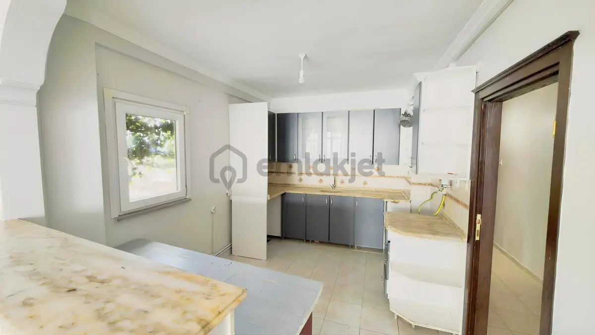 Trabzon Merkezde Kiralık Daire - 12