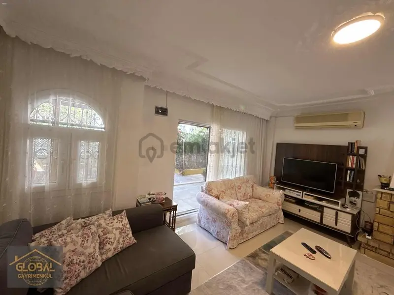 Tek Müstakil & Geniş Bahçeli Satılık Yazlık Villa - 30