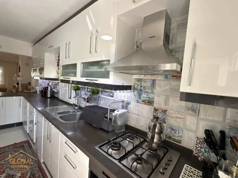 Tek Müstakil & Geniş Bahçeli Satılık Yazlık Villa - 4