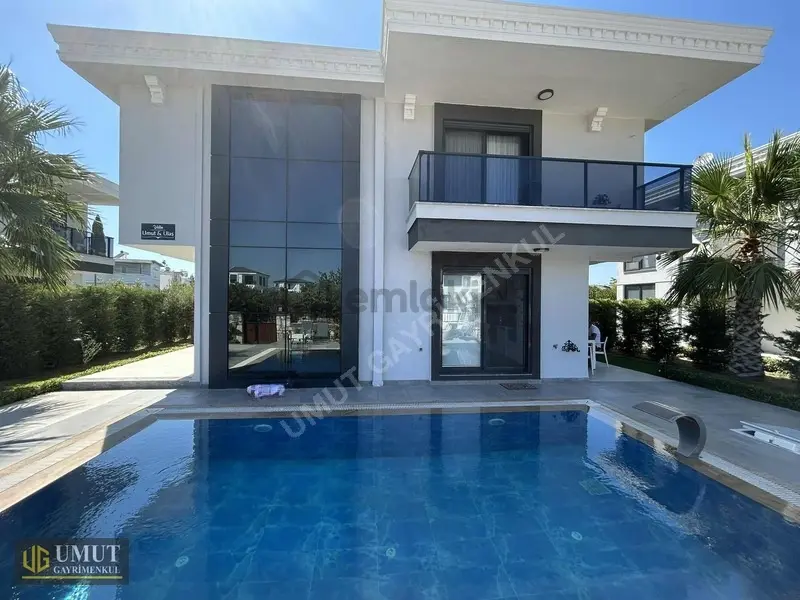 Didimde 4+1 Denize Yakın Havuzlu Villa - 2
