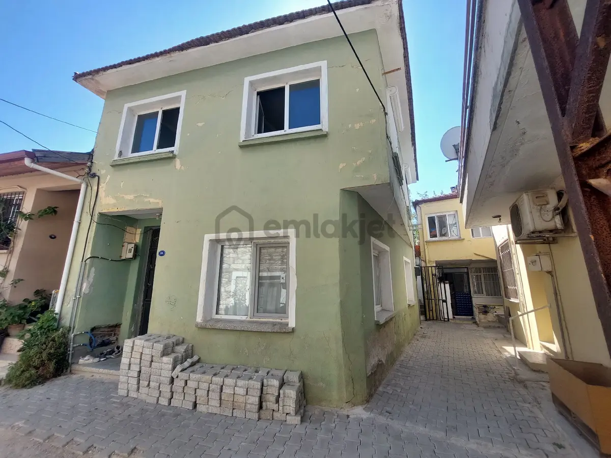 Urla Merkez'de Kiralık 2+1 Daire - 32