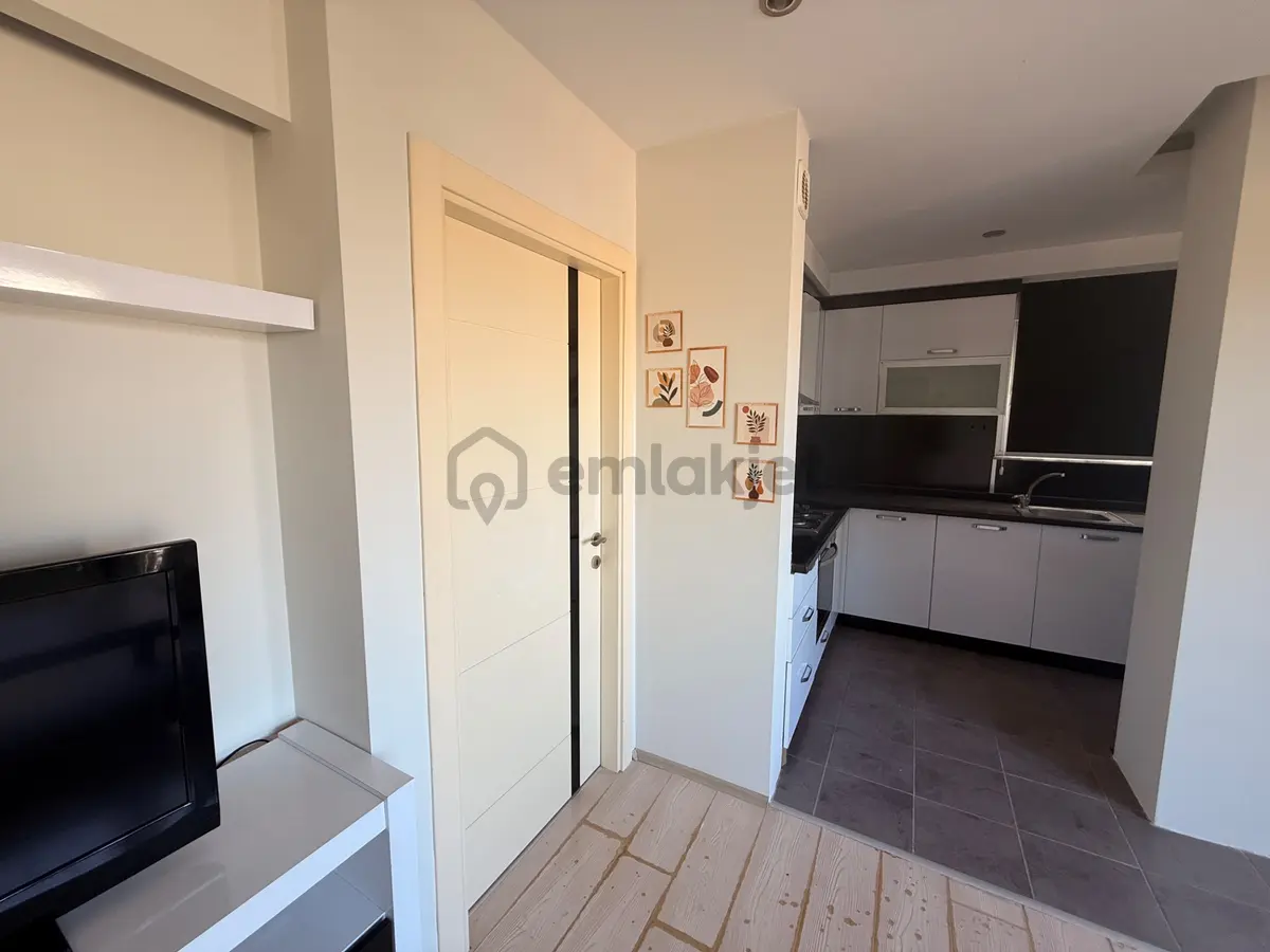 Güzeloba Butik Sitede Kısmı Eşyalı 1+1 - 12