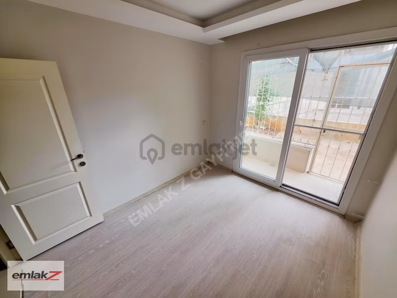 Bahçeli Zemin Kat Kiralık 2+1 Daire - Süper Konum - 15