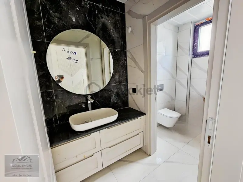 Bölmede Kiralık Sıfır Muhteşem Villa - 12