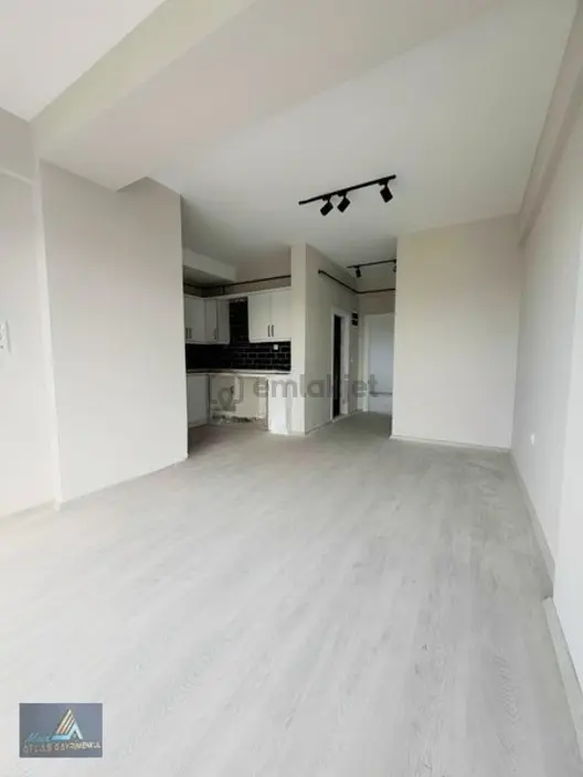 Körfezde Deniz Manzaralı Arakat 1+1 Satılık Daire - 22