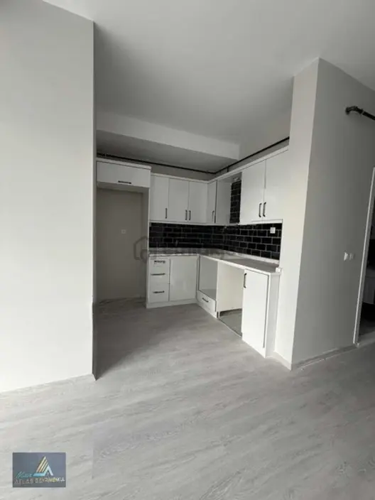 Körfezde Deniz Manzaralı Arakat 1+1 Satılık Daire - 10