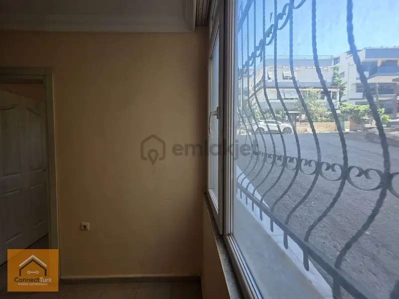 Dikili Gazipaşa Mahallesinde Kiralık 2+1 Giriş Kat Daire - 8