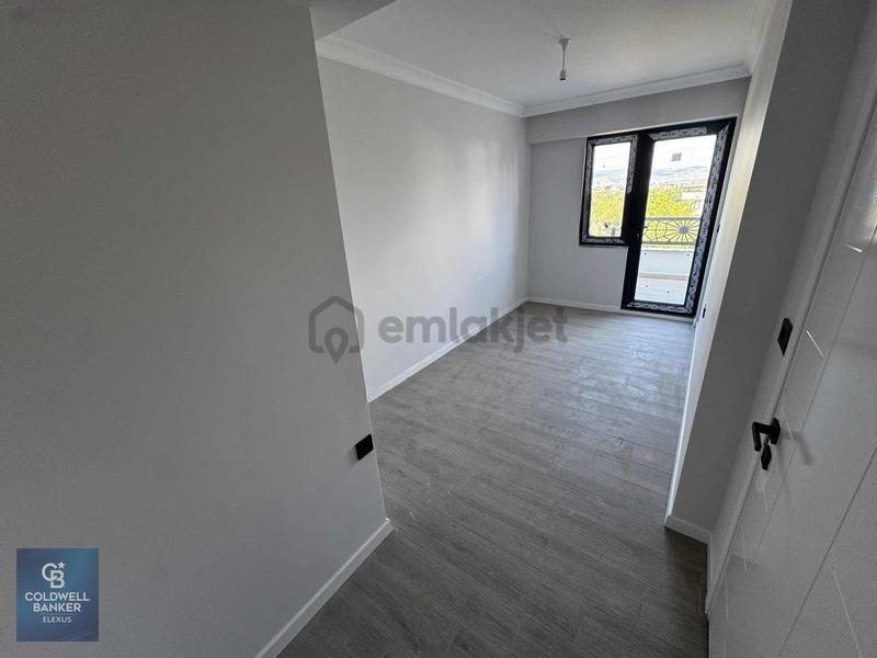 Yazlık'ta 2+1 Satılık Site İçerisinde Çatı Dubleks Daire - 15
