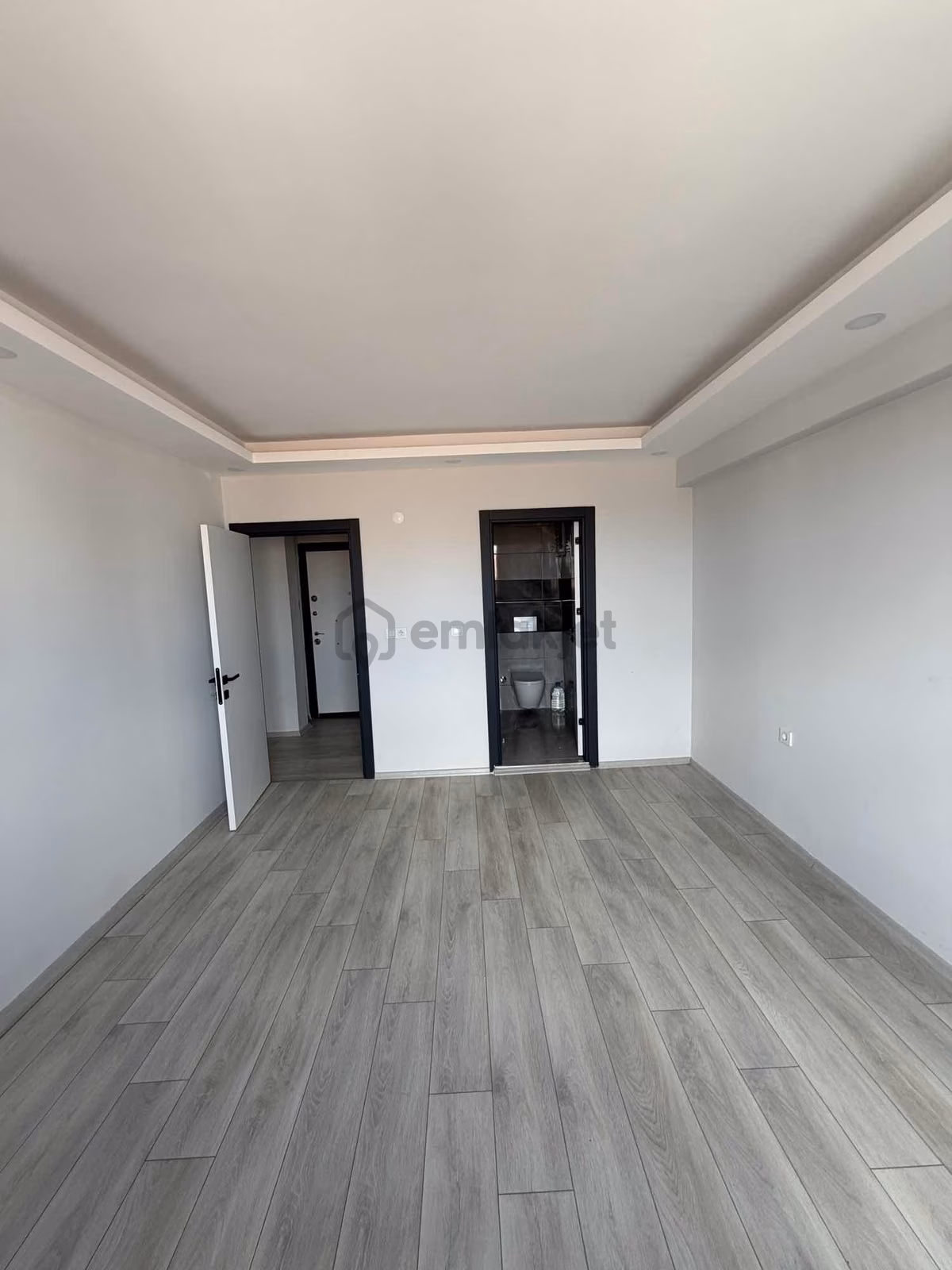 Akkaya İnşaattan Geniş Kullanıslı E.banyolu//k.balkon 2+1 - 18