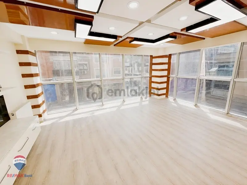 46 Şemikler Merkezde 3 Cepheli Kiralık Daire - 2