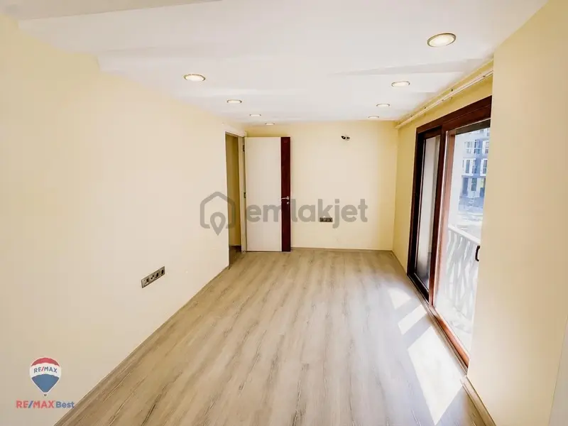 46 Şemikler Merkezde 3 Cepheli Kiralık Daire - 14